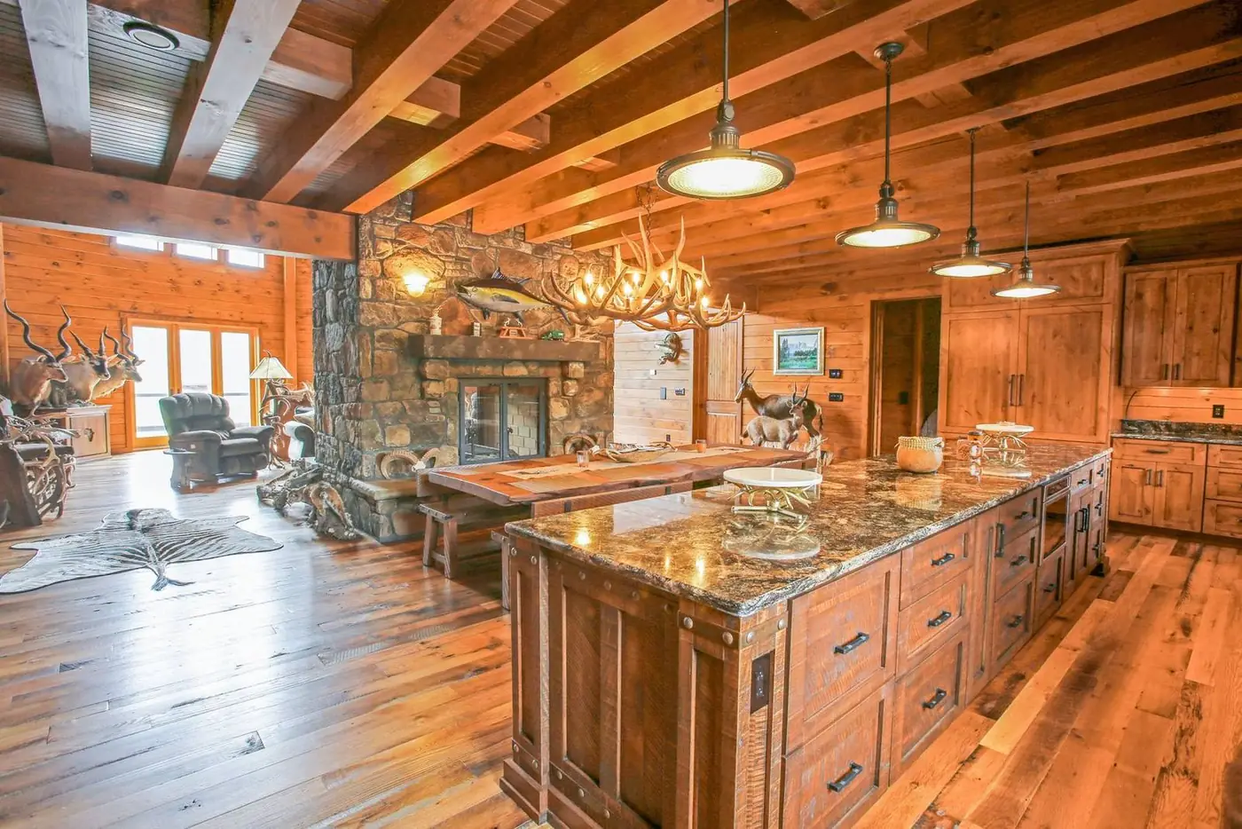 Eastern white pine lumber product 7 — KSM Log Homes and Timber Packages