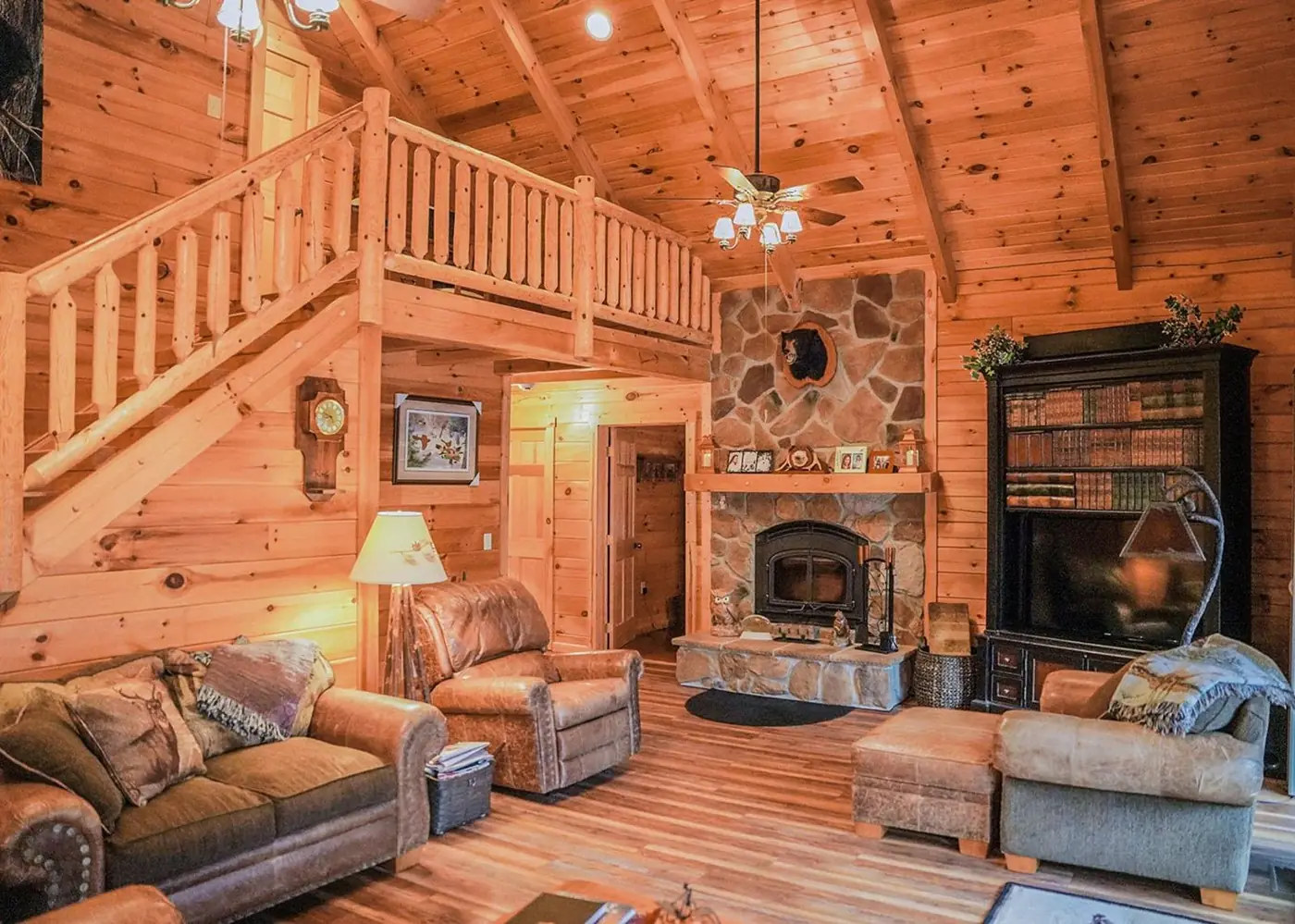 Path Valley living room with fireplace